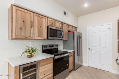 Stunning, remodeled 1 bed, 1 bath corner unit in prestigious on The Lodge at Ventana Canyon - Canyon  in Arizona - for sale on GolfHomes.com, golf home, golf lot