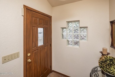 Beautiful Golf Course area home located on a quiet cul-de-sac on London Bridge Golf Course in Arizona - for sale on GolfHomes.com, golf home, golf lot