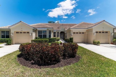 Exquisite Lakefront Villa in Lexington Golf and Country Club
 on Lexington Country Club in Florida - for sale on GolfHomes.com, golf home, golf lot