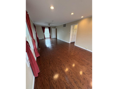 Charming Home on Fairway Drive - Golf Course Living at Its on Stuttgart Country Club in Arkansas - for sale on GolfHomes.com, golf home, golf lot