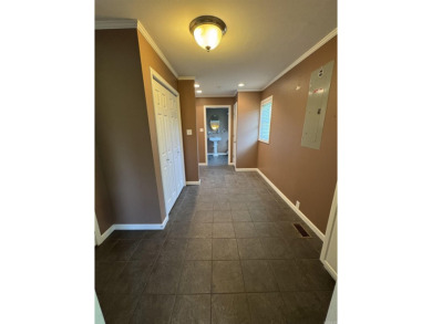 Charming Home on Fairway Drive - Golf Course Living at Its on Stuttgart Country Club in Arkansas - for sale on GolfHomes.com, golf home, golf lot