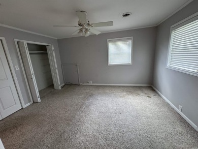 Charming Home on Fairway Drive - Golf Course Living at Its on Stuttgart Country Club in Arkansas - for sale on GolfHomes.com, golf home, golf lot