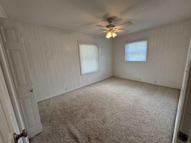 Charming Home on Fairway Drive - Golf Course Living at Its on Stuttgart Country Club in Arkansas - for sale on GolfHomes.com, golf home, golf lot