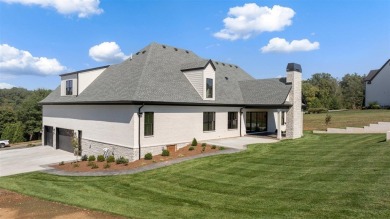 Beautiful new construction home in the Overlook of Olde Stone on The Club At Olde Stone in Kentucky - for sale on GolfHomes.com, golf home, golf lot