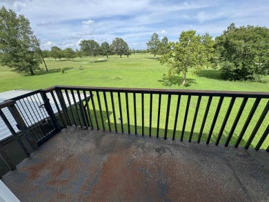 Charming Home on Fairway Drive - Golf Course Living at Its on Stuttgart Country Club in Arkansas - for sale on GolfHomes.com, golf home, golf lot