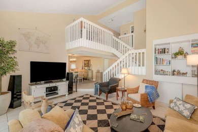 Beautiful 4 bedroom 2 1/2 Bathroom Townhouse. Features Kitchen on  in Florida - for sale on GolfHomes.com, golf home, golf lot