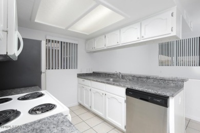 Great Townhome living with a Pool and Spa just a few steps out on London Bridge Golf Course in Arizona - for sale on GolfHomes.com, golf home, golf lot