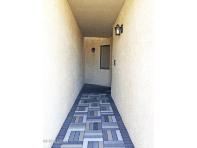 SELLER FINANCING AVAILABLE! Discover this beautifully furnished on London Bridge Golf Course in Arizona - for sale on GolfHomes.com, golf home, golf lot