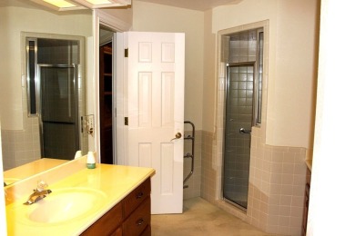 Custom built one owner home in Green Tree off 2 East tee box on Green Tree Country Club in Texas - for sale on GolfHomes.com, golf home, golf lot