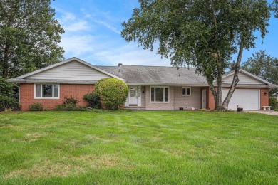 Charming home with golf course views in Middlebury Schools! on Elcona Country Club in Indiana - for sale on GolfHomes.com, golf home, golf lot