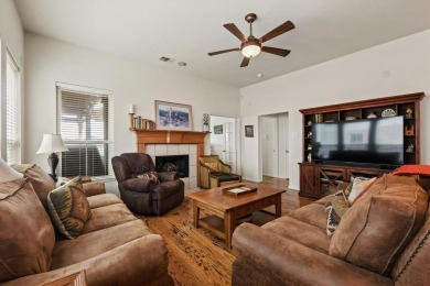 Enjoy golf course living in this beautifully maintained 3 bed on Oakmont Country Club in Texas - for sale on GolfHomes.com, golf home, golf lot