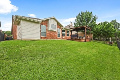 Enjoy golf course living in this beautifully maintained 3 bed on Oakmont Country Club in Texas - for sale on GolfHomes.com, golf home, golf lot