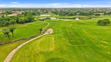 Enjoy golf course living in this beautifully maintained 3 bed on Oakmont Country Club in Texas - for sale on GolfHomes.com, golf home, golf lot