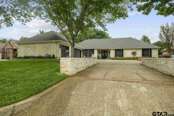 Have you been looking for a fabulous home on the golf course? on Hollytree Country Club in Texas - for sale on GolfHomes.com, golf home, golf lot