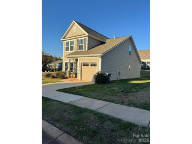 Just Listed check out this amazing 3 bedroom 2.5 bath home in on Edgewater Golf Club in South Carolina - for sale on GolfHomes.com, golf home, golf lot