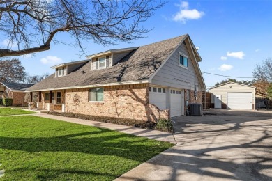 Welcome to this expansive 5-bedroom home, nestled in a on Iron Horse Golf Course in Texas - for sale on GolfHomes.com, golf home, golf lot