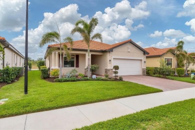 Must see NOW.  Pool home on Sarasota National's lake side. NO on Venice East Golf Club in Florida - for sale on GolfHomes.com, golf home, golf lot