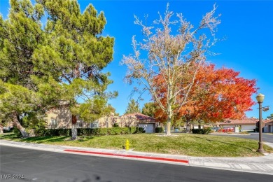 Massive Townhome In Guard Gated Spanish Trails W/ CLEAN AIR & on Spanish Trail Golf and Country Club in Nevada - for sale on GolfHomes.com, golf home, golf lot