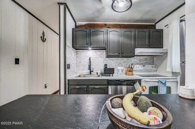 Freshly Remodeled Raised Ranch in The Hideout!Move right into on The Hideout Golf in Pennsylvania - for sale on GolfHomes.com, golf home, golf lot