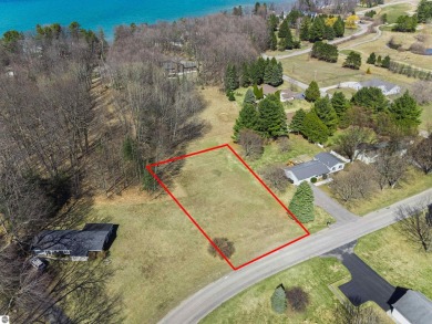 Welcome to one of the last chances to build your dream home in on Lochen Heath Golf Course in Michigan - for sale on GolfHomes.com, golf home, golf lot