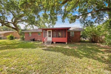 Welcome to this stunning, fully renovated 3-bedroom, 1.5-bath on Osceola Municipal Golf Course in Florida - for sale on GolfHomes.com, golf home, golf lot