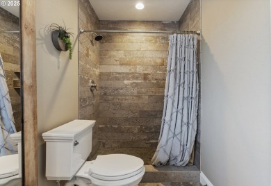 This wonderfully remodeled and updated Charbonneau Belvedere on Charbonneau Golf Club in Oregon - for sale on GolfHomes.com, golf home, golf lot