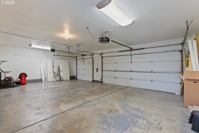 This wonderfully remodeled and updated Charbonneau Belvedere on Charbonneau Golf Club in Oregon - for sale on GolfHomes.com, golf home, golf lot