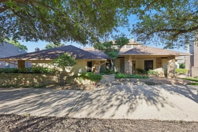 Tucked away in a quiet, upscale neighborhood, this beautifully on Oakmont Country Club in Texas - for sale on GolfHomes.com, golf home, golf lot