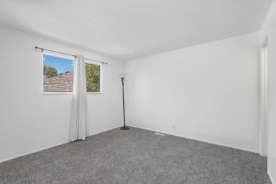 Charming home situated on Mick Riley Golf Course, offering on Mick Riley Golf Course in Utah - for sale on GolfHomes.com, golf home, golf lot