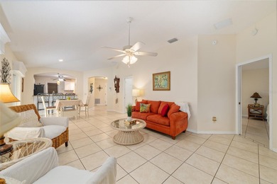 NO BOND! This charming 2 Bedroom, 2 Bath BEAUREGARD  MODEL BLOCK on The Links of Spruce Creek in Florida - for sale on GolfHomes.com, golf home, golf lot