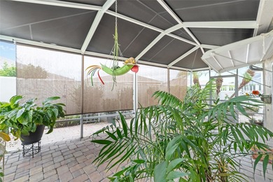 NO BOND! This charming 2 Bedroom, 2 Bath BEAUREGARD  MODEL BLOCK on The Links of Spruce Creek in Florida - for sale on GolfHomes.com, golf home, golf lot