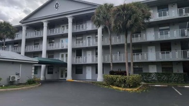 BACK to ACTIVE REDUCED TO SELL!! Beautifully updated and on Pine Island Ridge Country Club in Florida - for sale on GolfHomes.com, golf home, golf lot