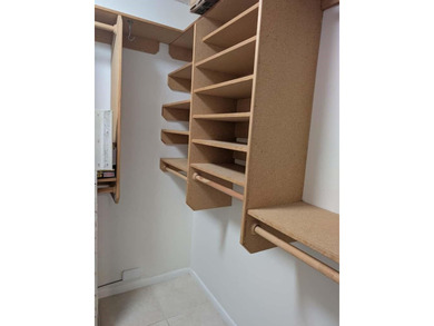 BACK to ACTIVE REDUCED TO SELL!! Beautifully updated and on Pine Island Ridge Country Club in Florida - for sale on GolfHomes.com, golf home, golf lot