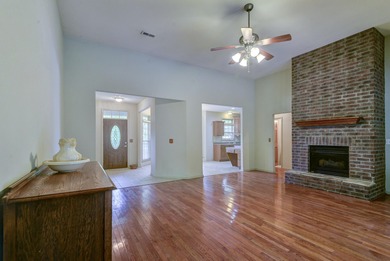 Charming home in this beautiful golf course community. there is on Ledgestone Country Club and Golf Course in Missouri - for sale on GolfHomes.com, golf home, golf lot