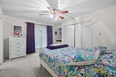Fully remodeled and updated throughout. New roof in 2024 on Foxwood Golf Club in Arkansas - for sale on GolfHomes.com, golf home, golf lot