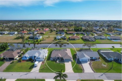 Under contract-accepting backup offers. Spacious, Versatile And on Rotonda Golf and Country Club The Palms Course in Florida - for sale on GolfHomes.com, golf home, golf lot