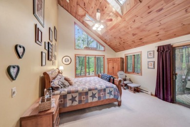 This spacious 4 bedroom, 3 bath home is located in the highly on Lake Naomi Timber Trails Golf Club in Pennsylvania - for sale on GolfHomes.com, golf home, golf lot