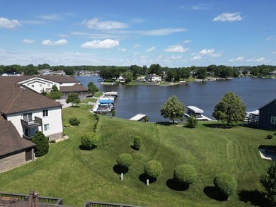 Welcome to this fully remodeled condo perfectly situated on on Lakes of the Four Seasons Country Club in Indiana - for sale on GolfHomes.com, golf home, golf lot
