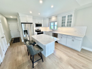 ''I'm excited about this condo, and you will be too!''
Step on Willowdale Golf Club in Maine - for sale on GolfHomes.com, golf home, golf lot