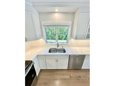 ''I'm excited about this condo, and you will be too!''
Step on Willowdale Golf Club in Maine - for sale on GolfHomes.com, golf home, golf lot