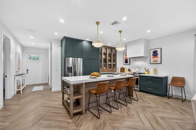 You'll find easy living in this move-in ready Arts and Crafts on Lake Worth Municipal Golf Course in Florida - for sale on GolfHomes.com, golf home, golf lot