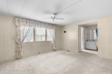 This 2 bedroom 2 bathroom home is located in the High Point Golf on High Point Golf Club, Inc. in Florida - for sale on GolfHomes.com, golf home, golf lot