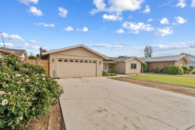Location, location, location : ) Peaceful living awaits you on Exeter Golf Course in California - for sale on GolfHomes.com, golf home, golf lot