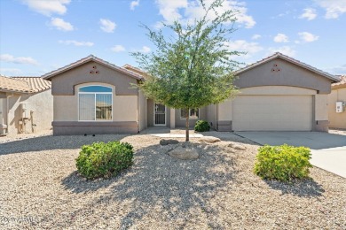 Step inside to discover fresh neutral tile and new carpet on Grandview Golf Course in Arizona - for sale on GolfHomes.com, golf home, golf lot