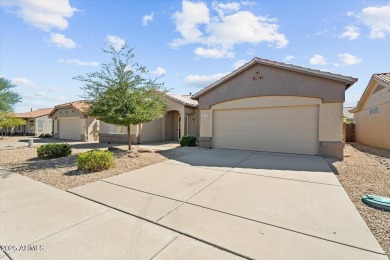 Step inside to discover fresh neutral tile and new carpet on Grandview Golf Course in Arizona - for sale on GolfHomes.com, golf home, golf lot