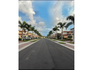JUST REDUCED!!!
Welcome to your dream home in the heart of on Sarasota National Golf Club in Florida - for sale on GolfHomes.com, golf home, golf lot