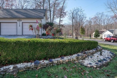 118 Glenwood Dr in Crossville, Tennessee, is a tranquil on Druid Hills Golf Club in Tennessee - for sale on GolfHomes.com, golf home, golf lot