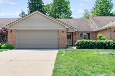 Beautiful move-in ready condo located 1 block from Little Miami on WGC Golf Course in Ohio - for sale on GolfHomes.com, golf home, golf lot