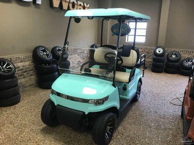 OPEN HOUSE: Saturday, May 31st from 10:00AM - 1:00PM. Welcome to on Lost Key Golf Club in Florida - for sale on GolfHomes.com, golf home, golf lot