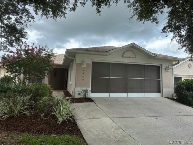 Welcome to this beautiful spacious, well maintained 3 Bedrooms on Brentwood Farms Golf Club in Florida - for sale on GolfHomes.com, golf home, golf lot